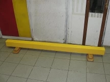 Бревно гимнастическое напольное 2,0 м