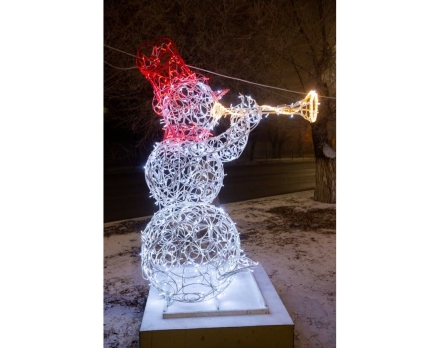 Световая фигура Снеговик-музыкант sn004 (инструмент на выбор), фото 14