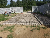 Двускатный навес с металлочерепицей Двускатный навес с металлочерепицей