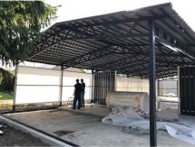 Двускатный навес с металлочерепицей Двускатный навес с металлочерепицей