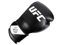 UFC Перчатки тренировочные для спарринга (черные)