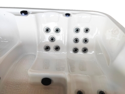 Гидромассажный Спа-Бассейн Jazzi Pool Montana SKT338B1, фото 5 Гидромассажный Спа-Бассейн Jazzi Pool Montana SKT338B1, фото 5