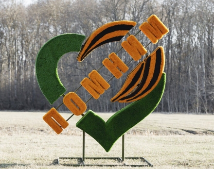 Топиари стела сердце Помним - газон Eco, фото 1