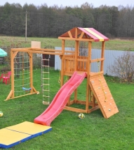 Детская игровая деревянная площадка для дачи "Мадрид 8" Детская игровая деревянная площадка для дачи "Мадрид 8"