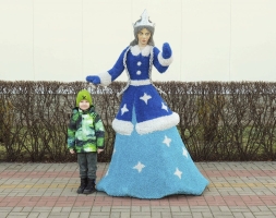 Топиари композиция Дед Мороз, Снегурочка, 3 снеговика - газон Eco, фото 3