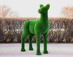 Топиари Косуля, мама - газон Deluxe, фото 1